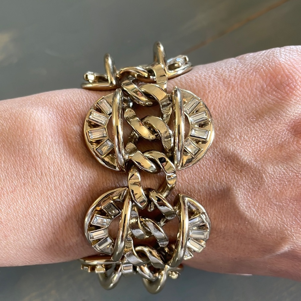 Bundle to save $$$. Banana Republic gold bracelet